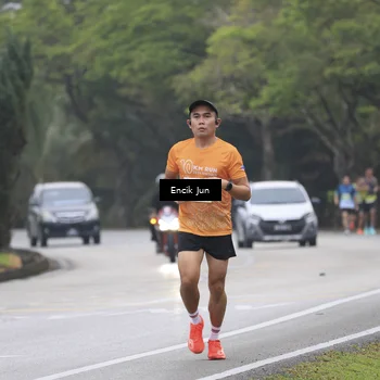 Runner Photo 8502339