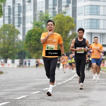 Runner Photo 8502343