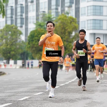 Runner Photo 8502347