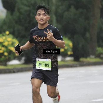 Runner Photo 8502353