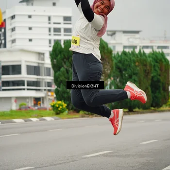 Runner Photo 8502354