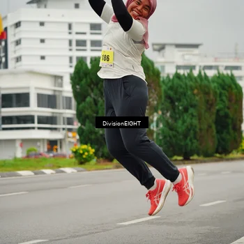 Runner Photo 8502378