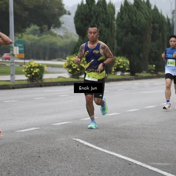 Runner Photo 8502379