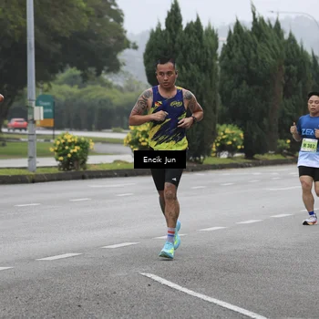 Runner Photo 8502380