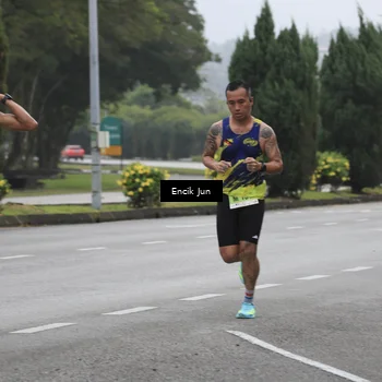Runner Photo 8502389