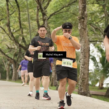 Runner Photo 8502394