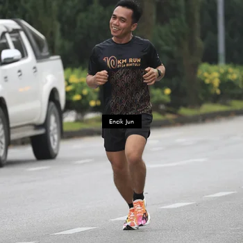 Runner Photo 8502486
