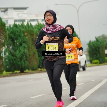 Runner Photo 8502498