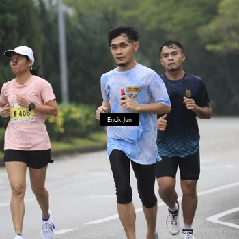 Runner Photo 8502512
