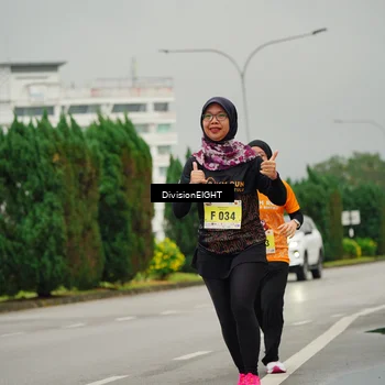 Runner Photo 8502519