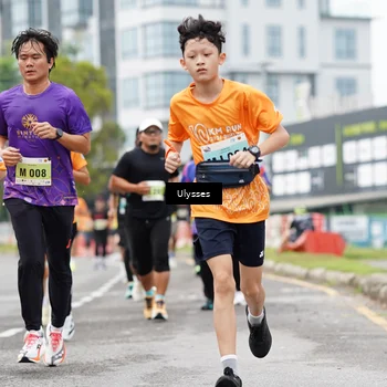 Runner Photo 8502526
