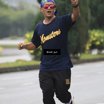 Runner Photo 8502557