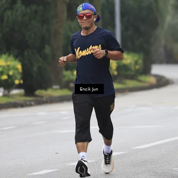 Runner Photo 8502558