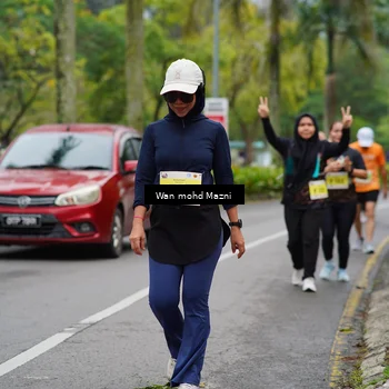 Runner Photo 8502563