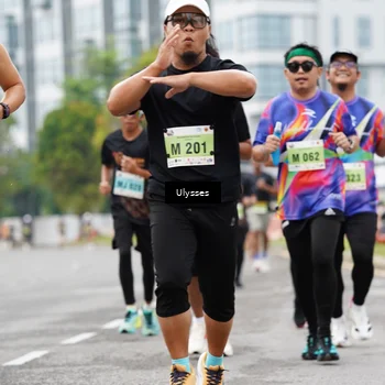 Runner Photo 8502595