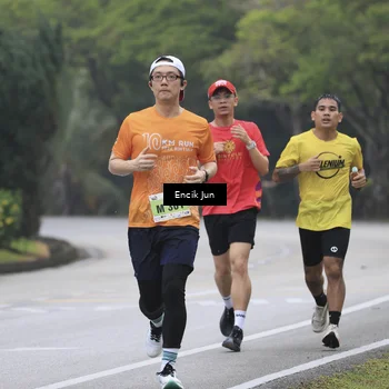 Runner Photo 8502596