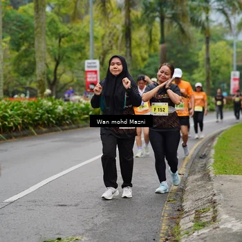 Runner Photo 8502606