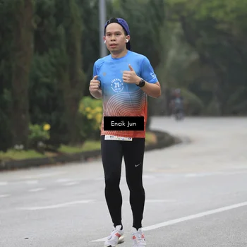 Runner Photo 8502615