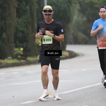 Runner Photo 8502616