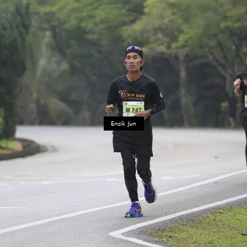 Runner Photo 8502635