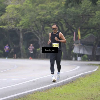 Runner Photo 8502683