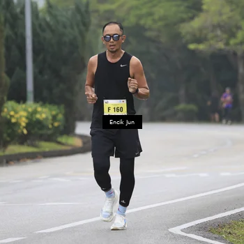 Runner Photo 8502689