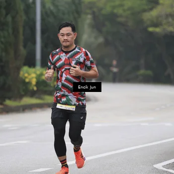 Runner Photo 8502698