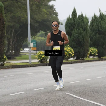Runner Photo 8502700
