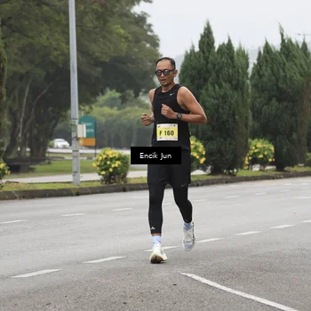 Runner Photo 8502704