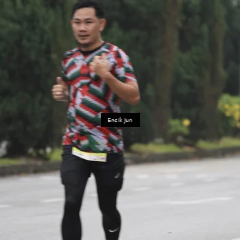 Runner Photo 8502715