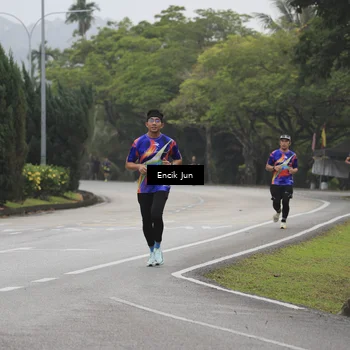 Runner Photo 8502728
