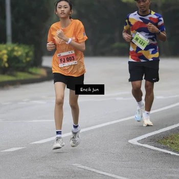 Runner Photo 8502767