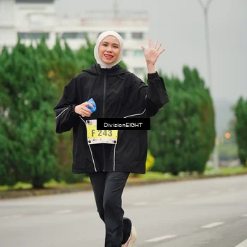 Runner Photo 8502779