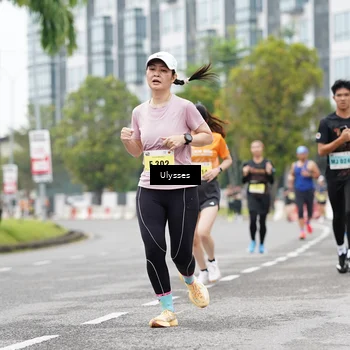 Runner Photo 8502797