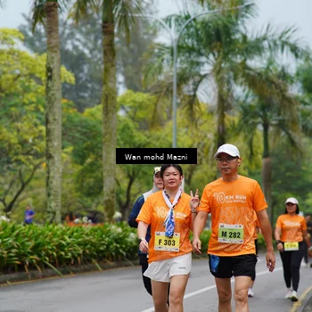 Runner Photo 8502806