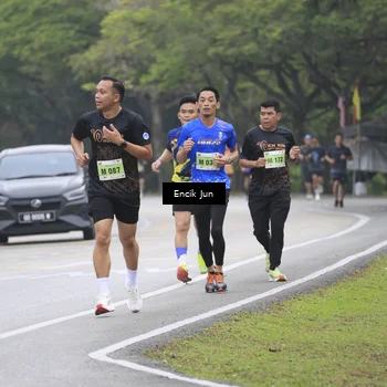 Runner Photo 8502821
