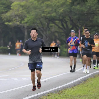 Runner Photo 8502845