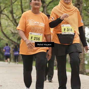 Runner Photo 8502858