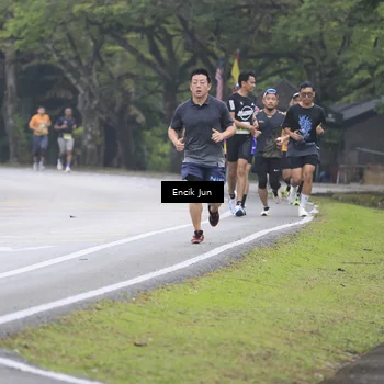 Runner Photo 8502865