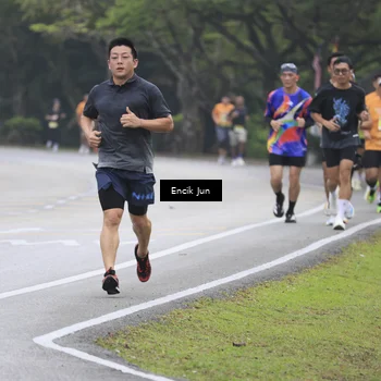 Runner Photo 8502867