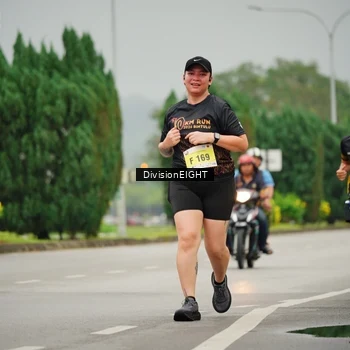 Runner Photo 8502904
