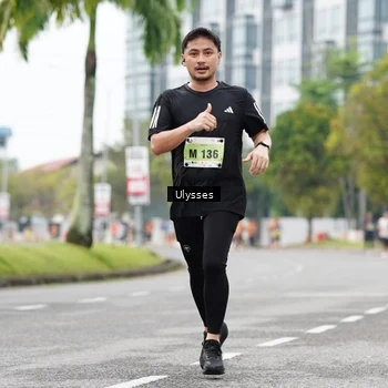 Runner Photo 8502938