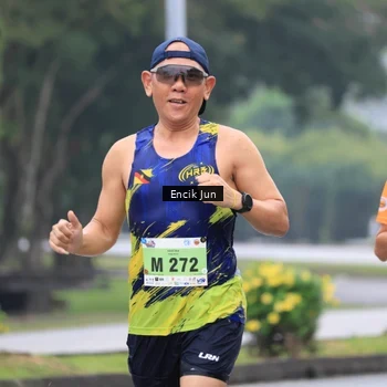 Runner Photo 8502943