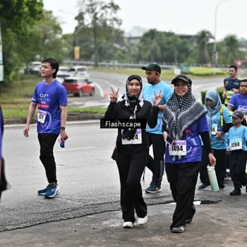 Runner Photo 8502955