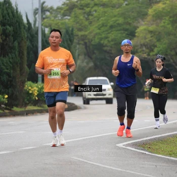 Runner Photo 8502972