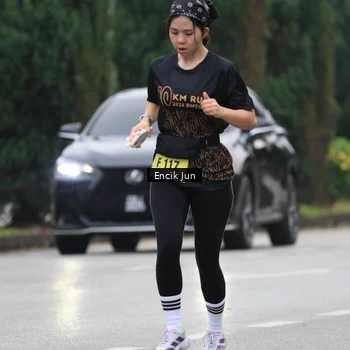 Runner Photo 8502992