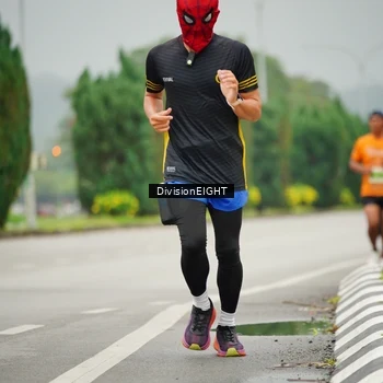 Runner Photo 8503009