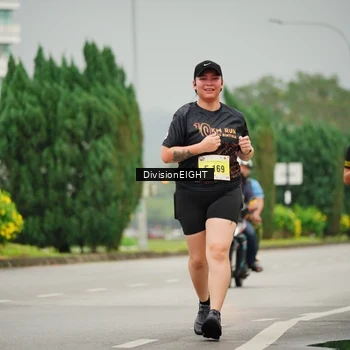 Runner Photo 8503010