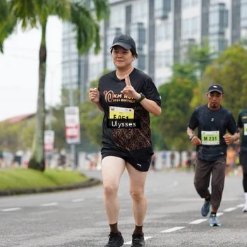 Runner Photo 8503075