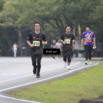 Runner Photo 8503104
